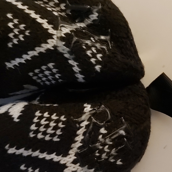 New Ralph Lauren Slippers - Picture 4 of 6